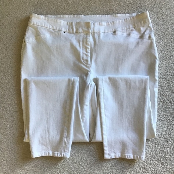ALFANI WHITE SKINNY JEANS SIZE 14 - Picture 7 of 8